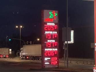 2273f7eb-26f0-4c6e-a30a-9ff1c0d04252