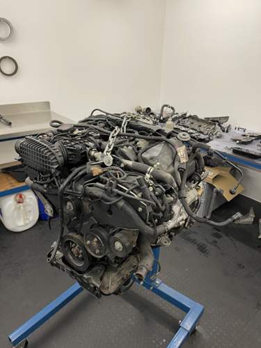 Der gekaufte Austauschmotor