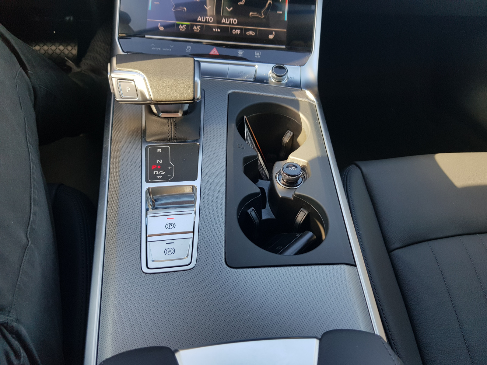 Audi A6 Avant Mittelkonsole