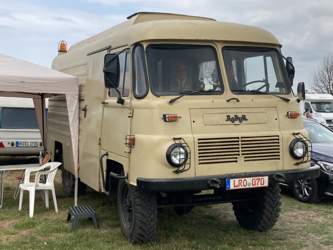 63f47a5c-7bd2-495e-9909-8605f6a37e4a