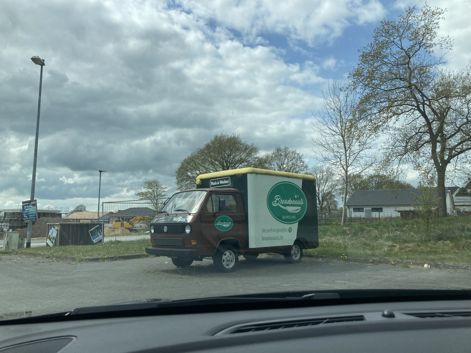 6e099606-72b9-4c9e-b92b-5cbb76b6e3de