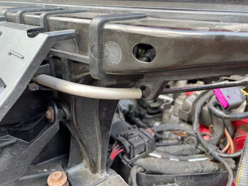 Tülle Seilzug Motorhaube