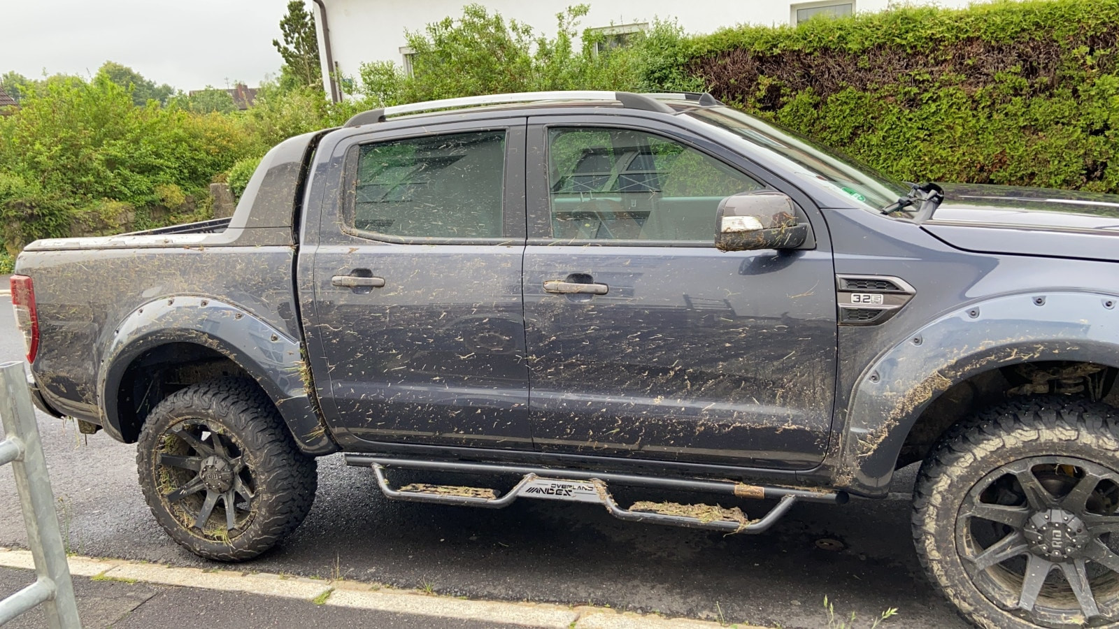 Eef22e1e-5aaa-4e40-b0d3-bd44f3bba5c0 : Ford Ranger 4 (2AB) 3.2 TDCi 4x4 ...