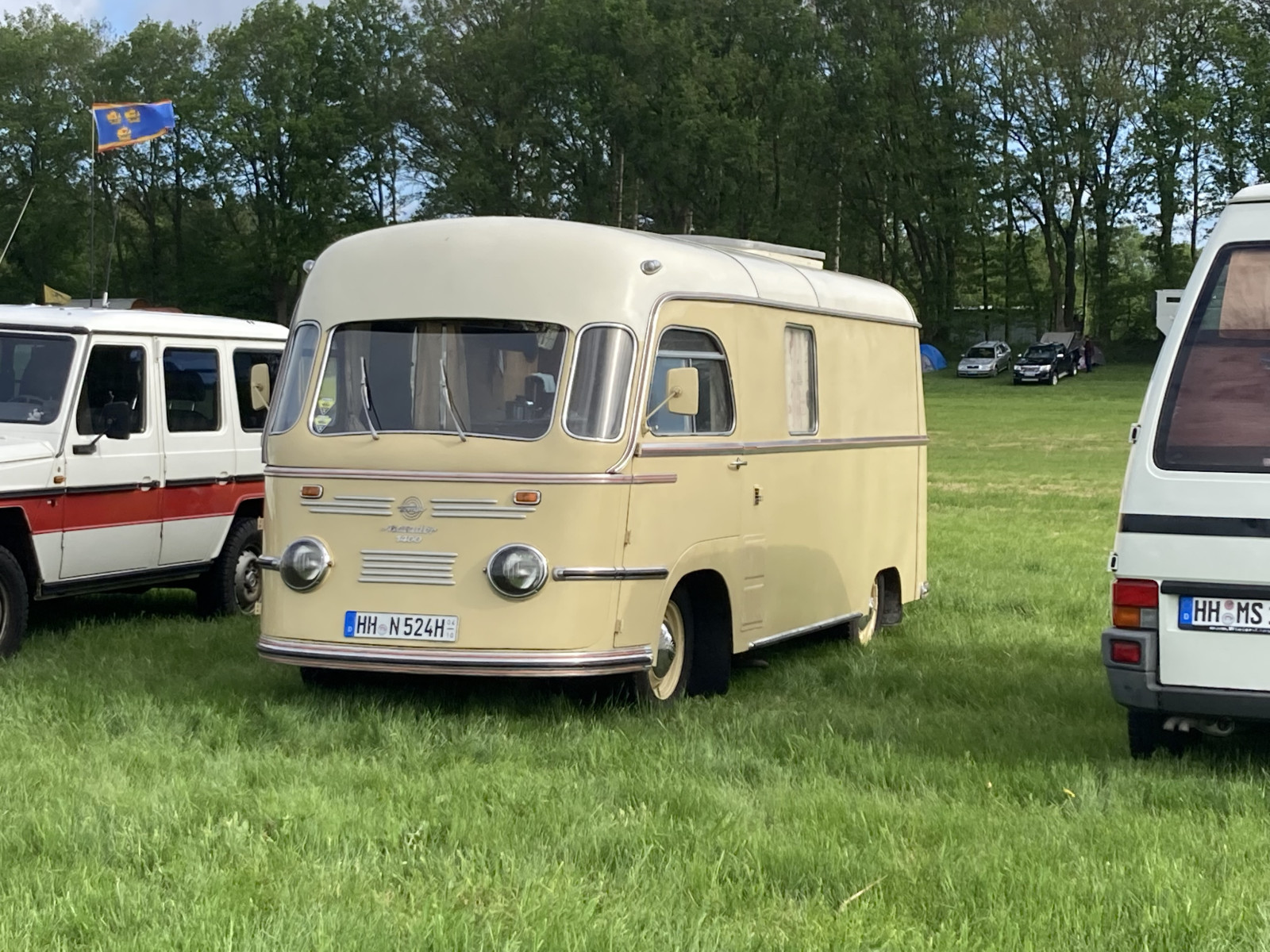 cecb37ba-3a3f-40db-a48d-03ab6a25573a