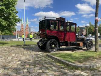 7178c5e6-dccc-4be3-89c5-b331e4c31e94