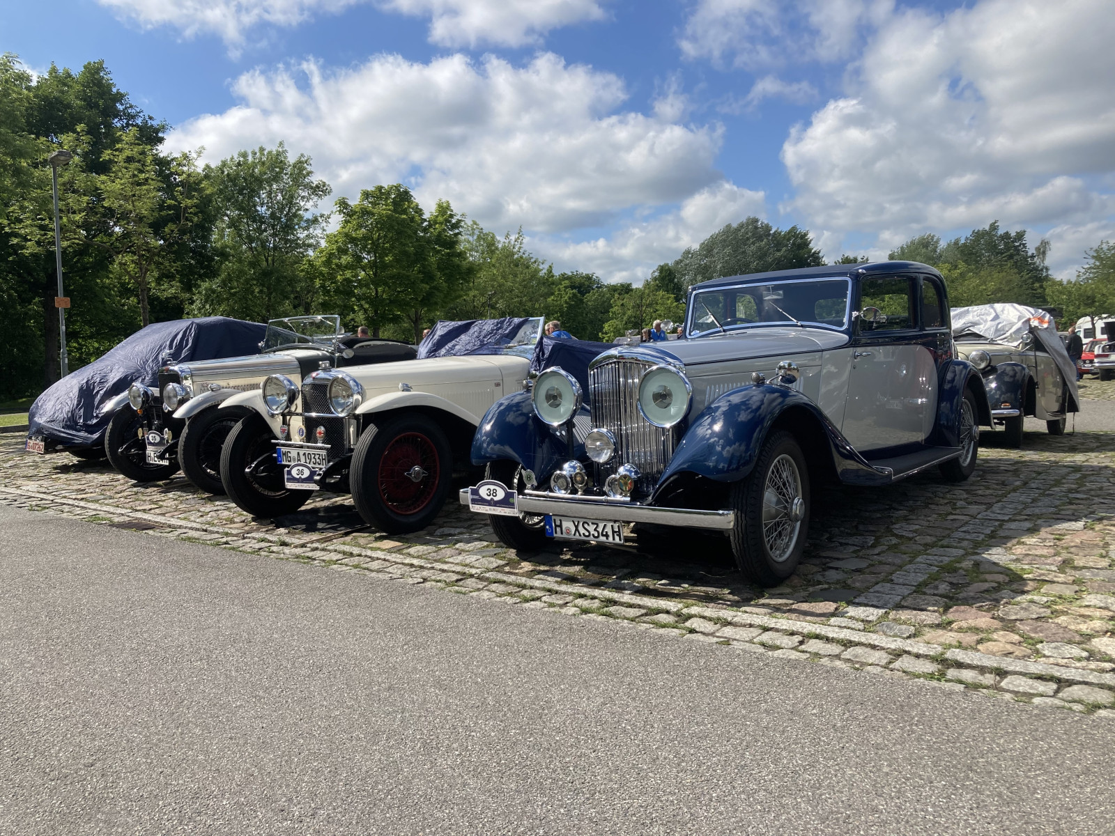 500cc622-8849-40e1-bcfe-4637f1dd74e2