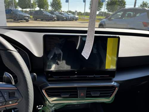 91b0674f-b08f-40fd-b1e1-3f2de17754bf