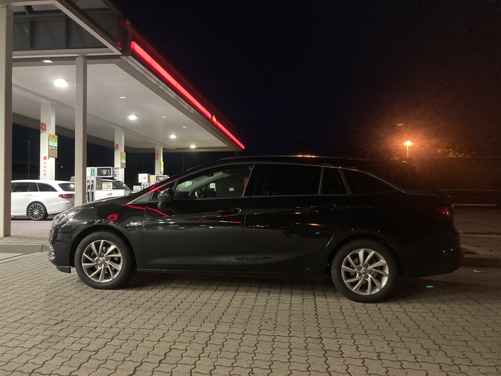 2605daa2-91c9-4ca3-9c76-165f4c08b57b