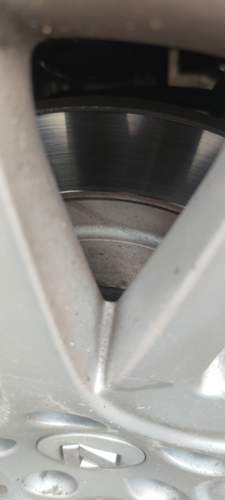 Brembo an der HA aus 2019 MIT KORROSIONS