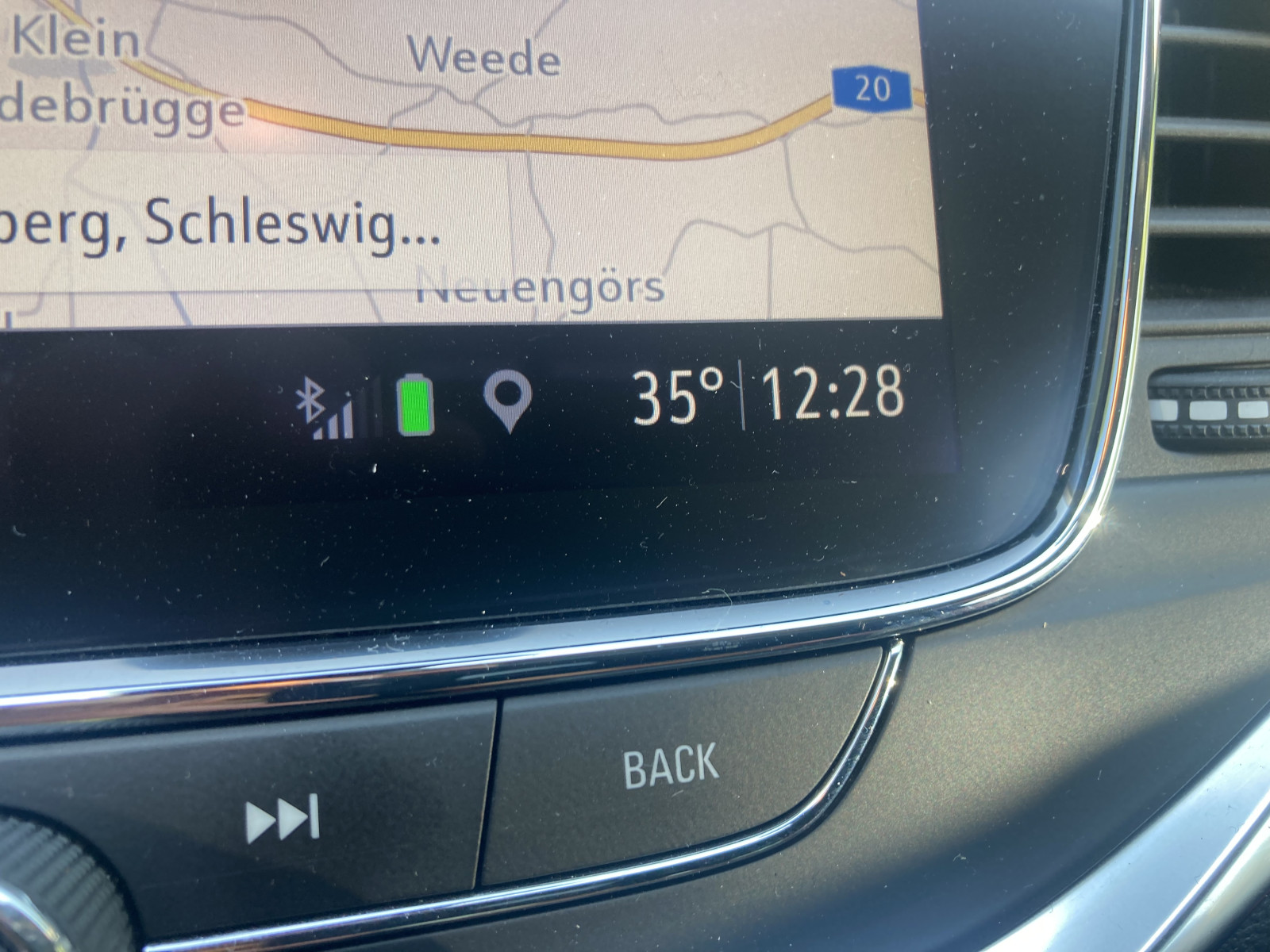 d5a14705-e64b-4fa6-bd38-bf34b4568f6a