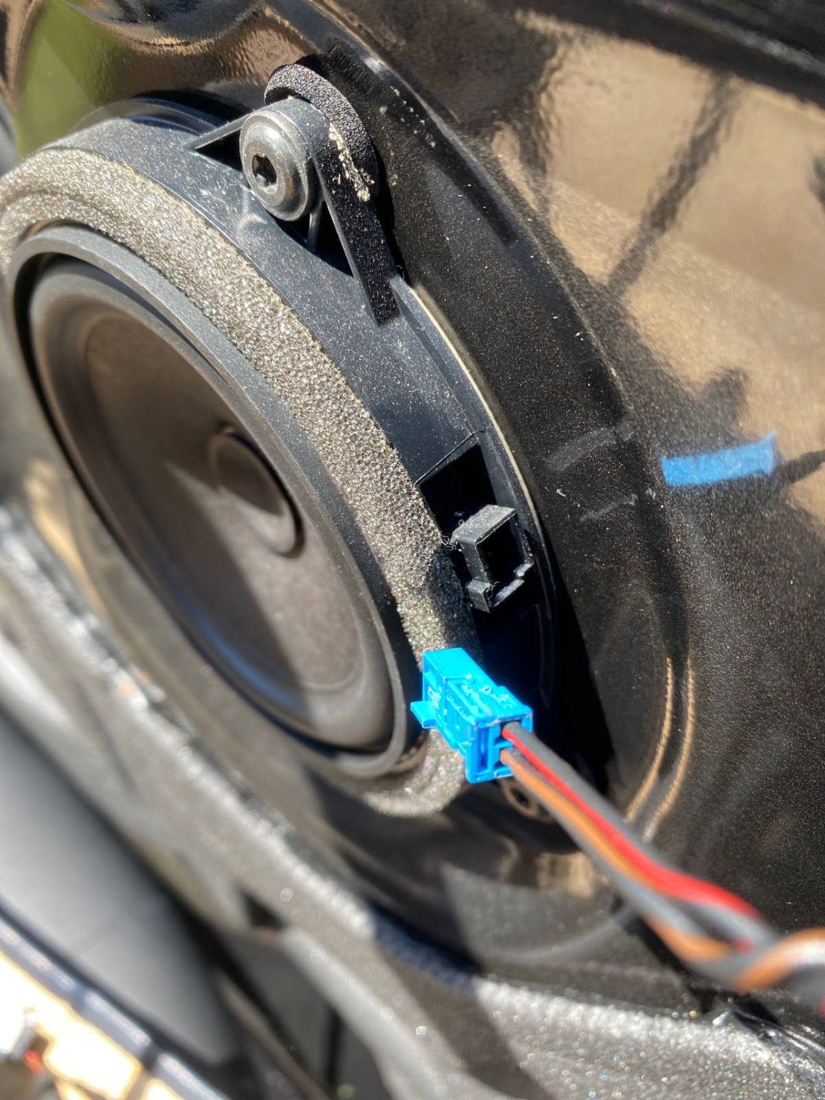 BMW Hifi Anlage mit Harman Kardon/Alpine Hochtöner koppeln geht das?