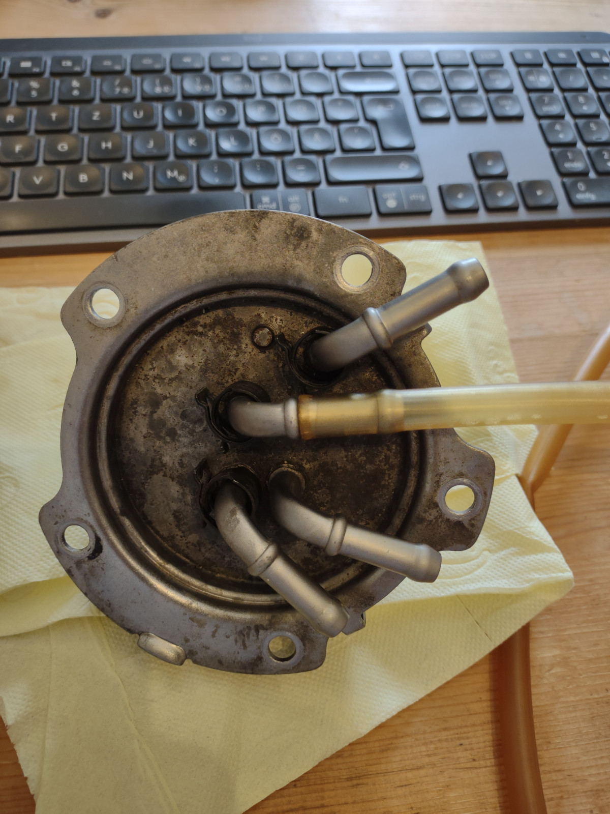 Dieselfilter wechseln CAYC Golf 6 1,6 TDI Verständnisfrage