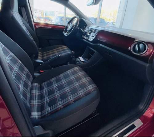 Ee40c537-fb62-4156-a57f-ce5389113aed