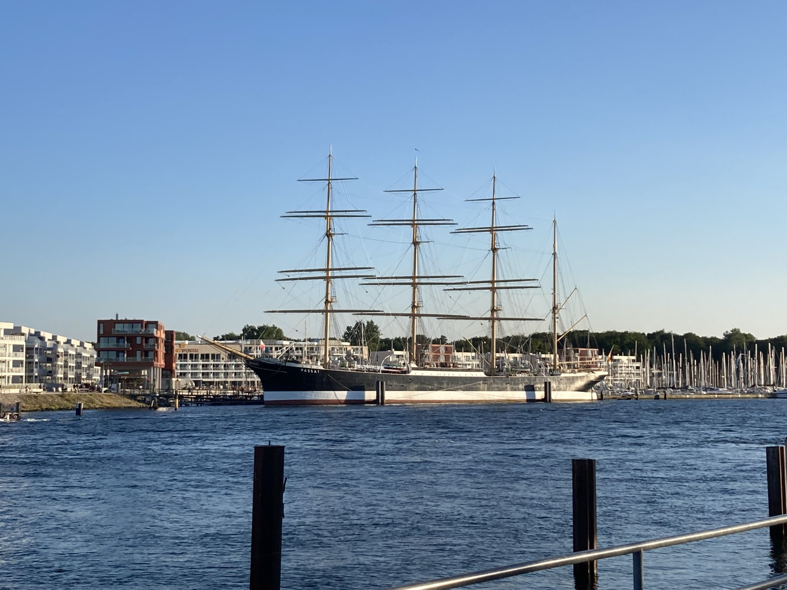 5adb5735-f290-4763-8a01-9eb142a22e9f