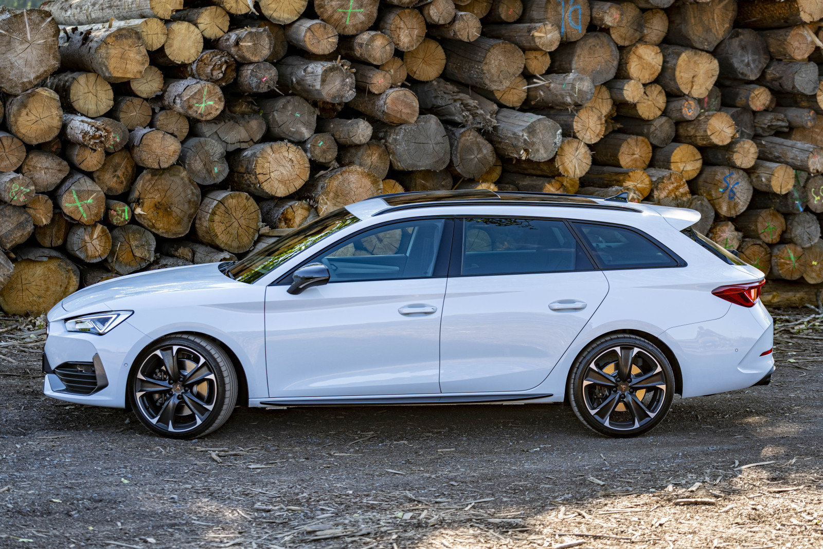 Cupra Leon ST VZ 310 Seite CUPRA Leon 4 (KL) 2.0 TSI 4Drive ST Test Testberichte 210484227