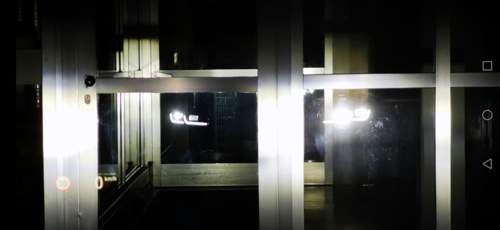 Fernlicht wird links gedimmt