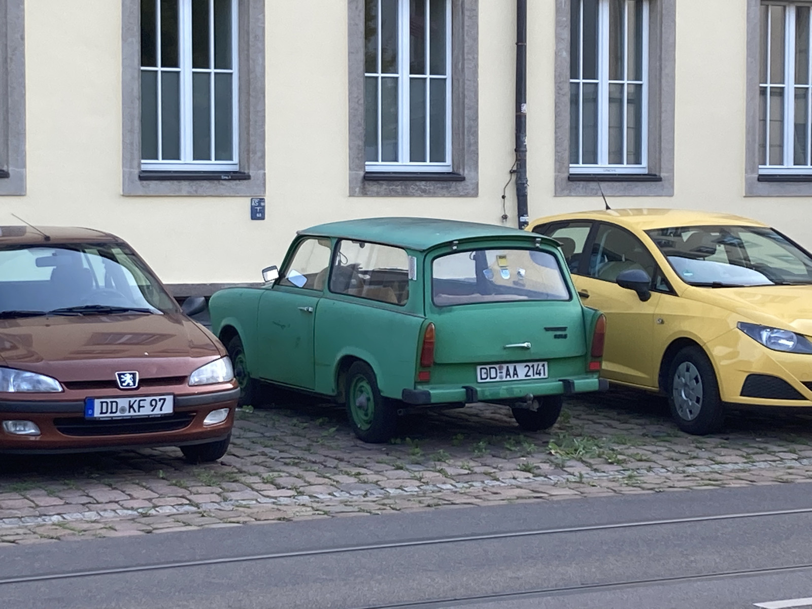 24e0f772-bbe9-4c96-929c-61d0c85df0a3