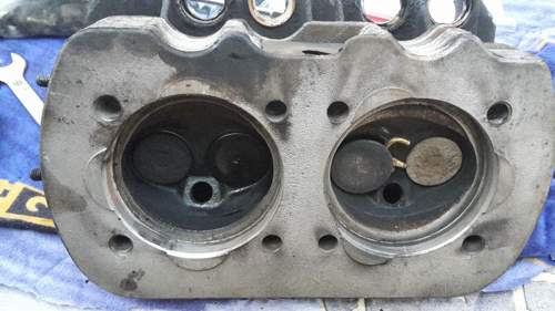 Einspritzroehrchen-im-kopf