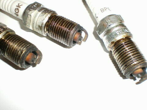 Nach 3 Monaten Garage, Auto springt nicht mehr an.