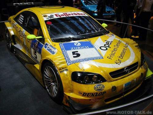 Opel-astra-v8-coupe-opc-team-phoenix-dtm-2003