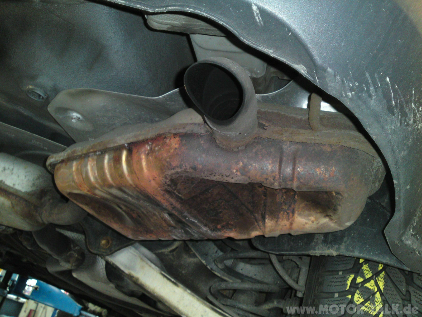 Auspuff.. sowas schon mal gesehen Oo