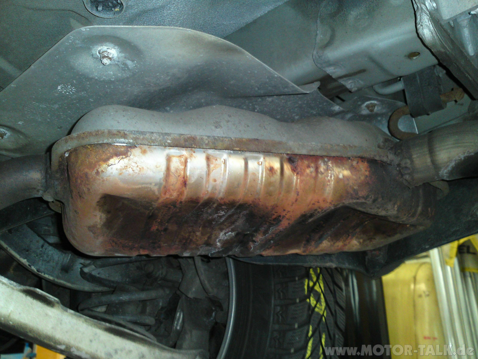 Auspuff.. sowas schon mal gesehen Oo