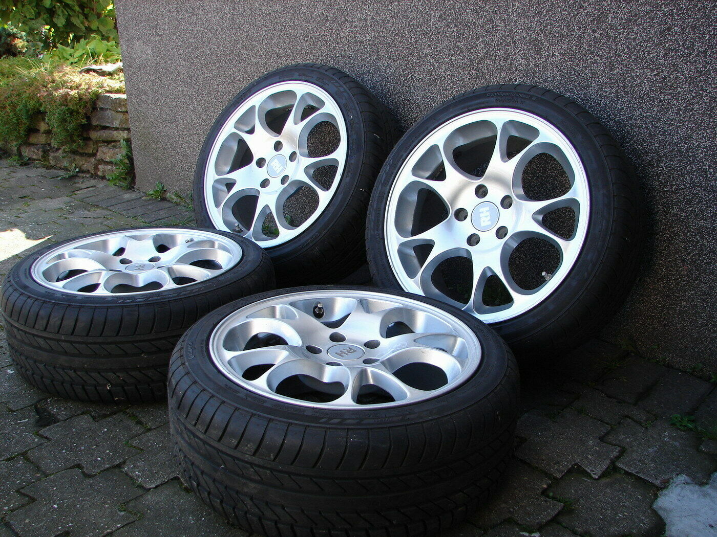 4x RH Tecnic Felgen 8x17 für VW, BMW, Mercedes, Audi und viele weitere