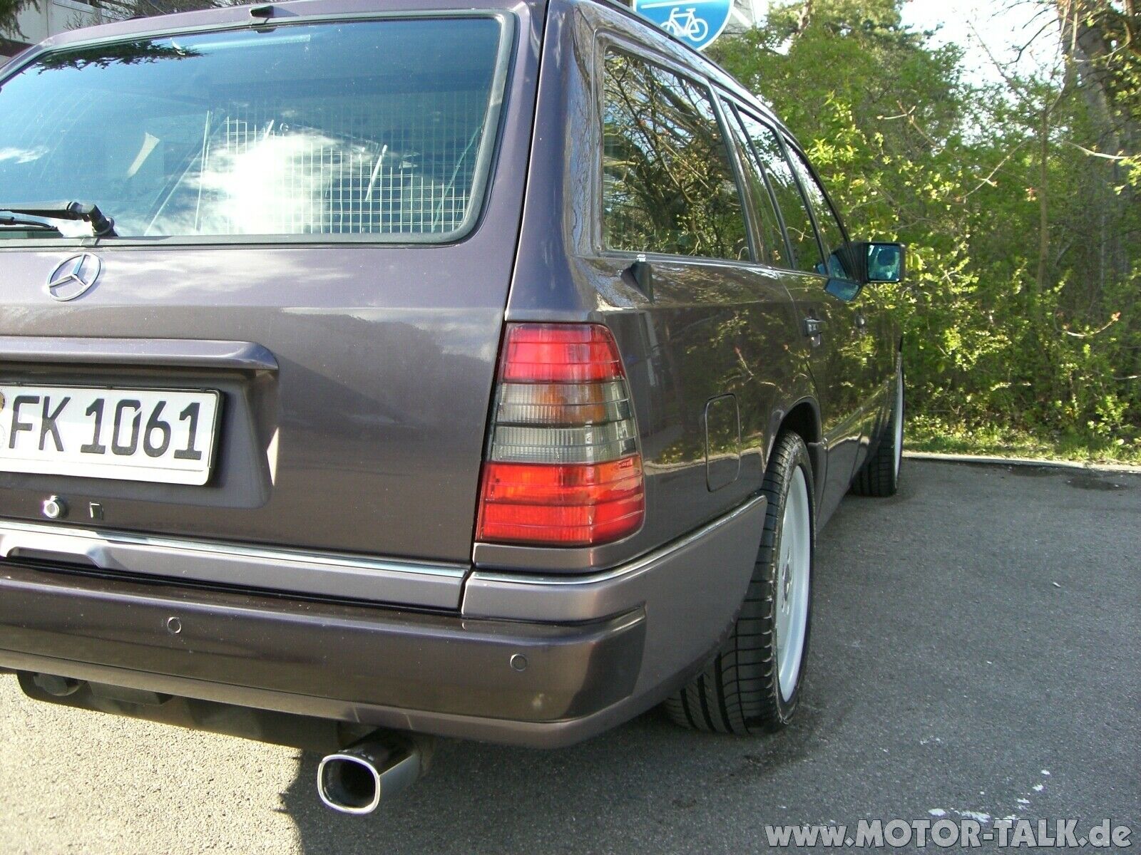 Bilder von W124er mit Tuning?
