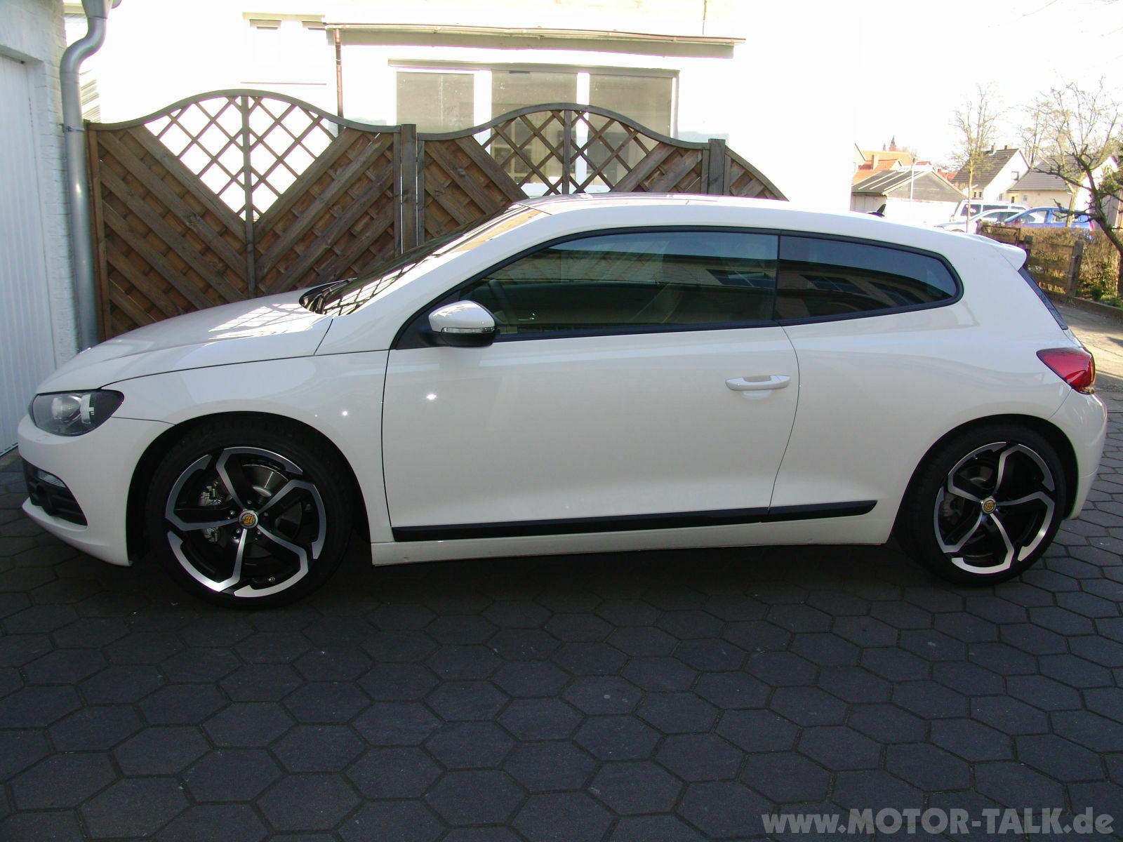 DOZ Hanzo Felgen auf Scirocco