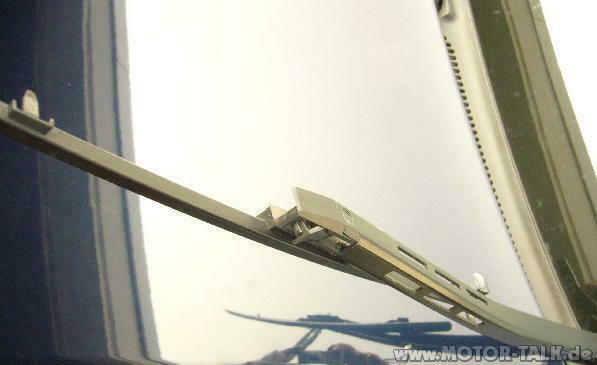 Wechsel Wischer / Scheibenwischeraufnahme Bj 8/03