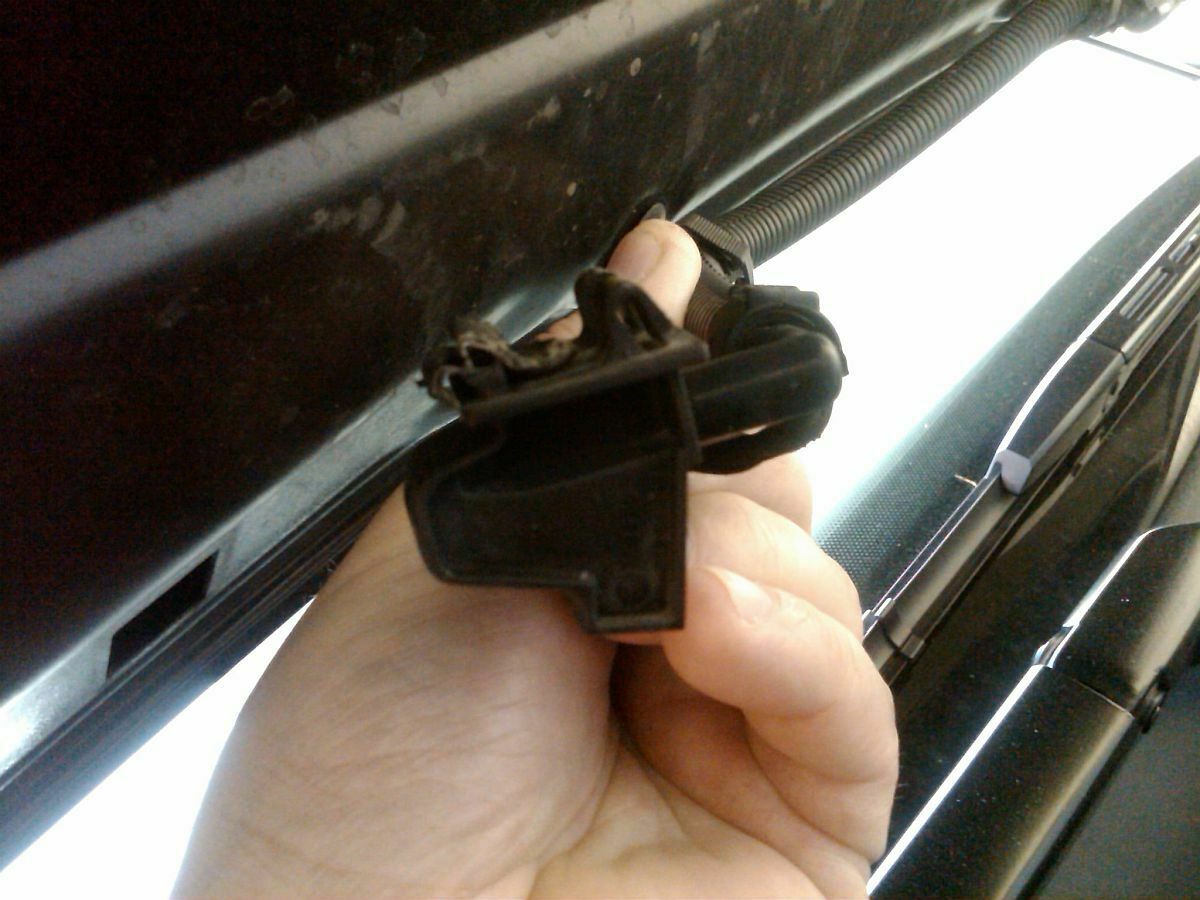 3 Strah-Spritzdüse für die 4 & 6 Zylinder Modelle ab dem Facelift