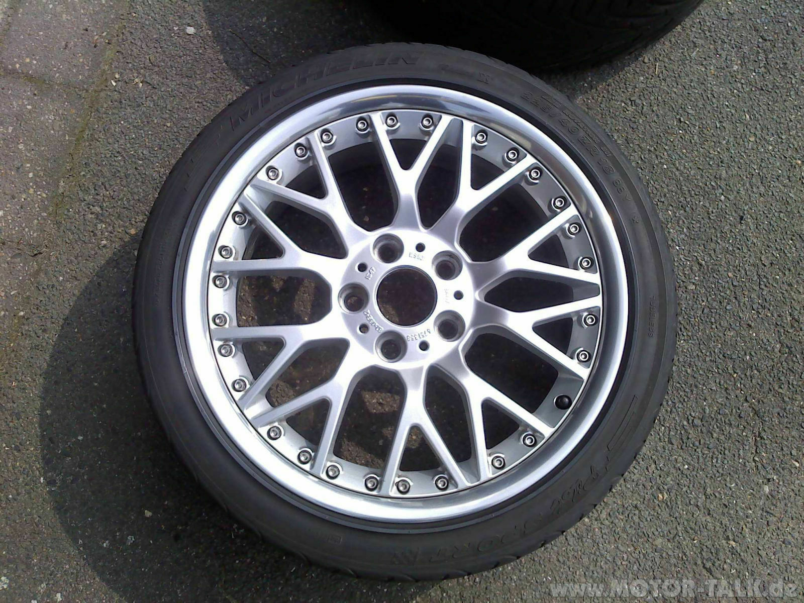 Original BMW 18 zoll Sommerräder Verbundrad Kreuzspeiche 78