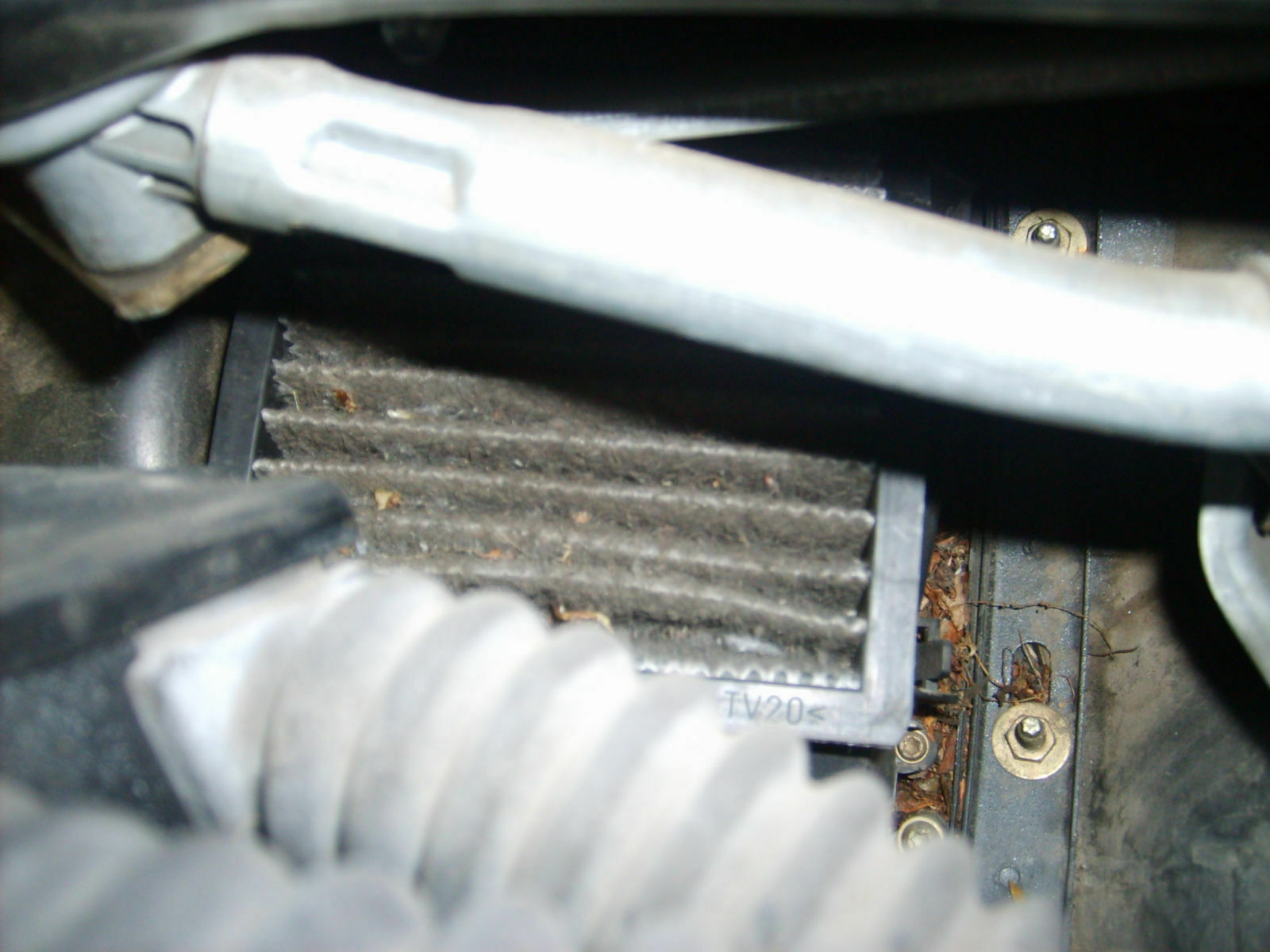 Wie häufig wird der Microfilter bei BMW gewechselt?