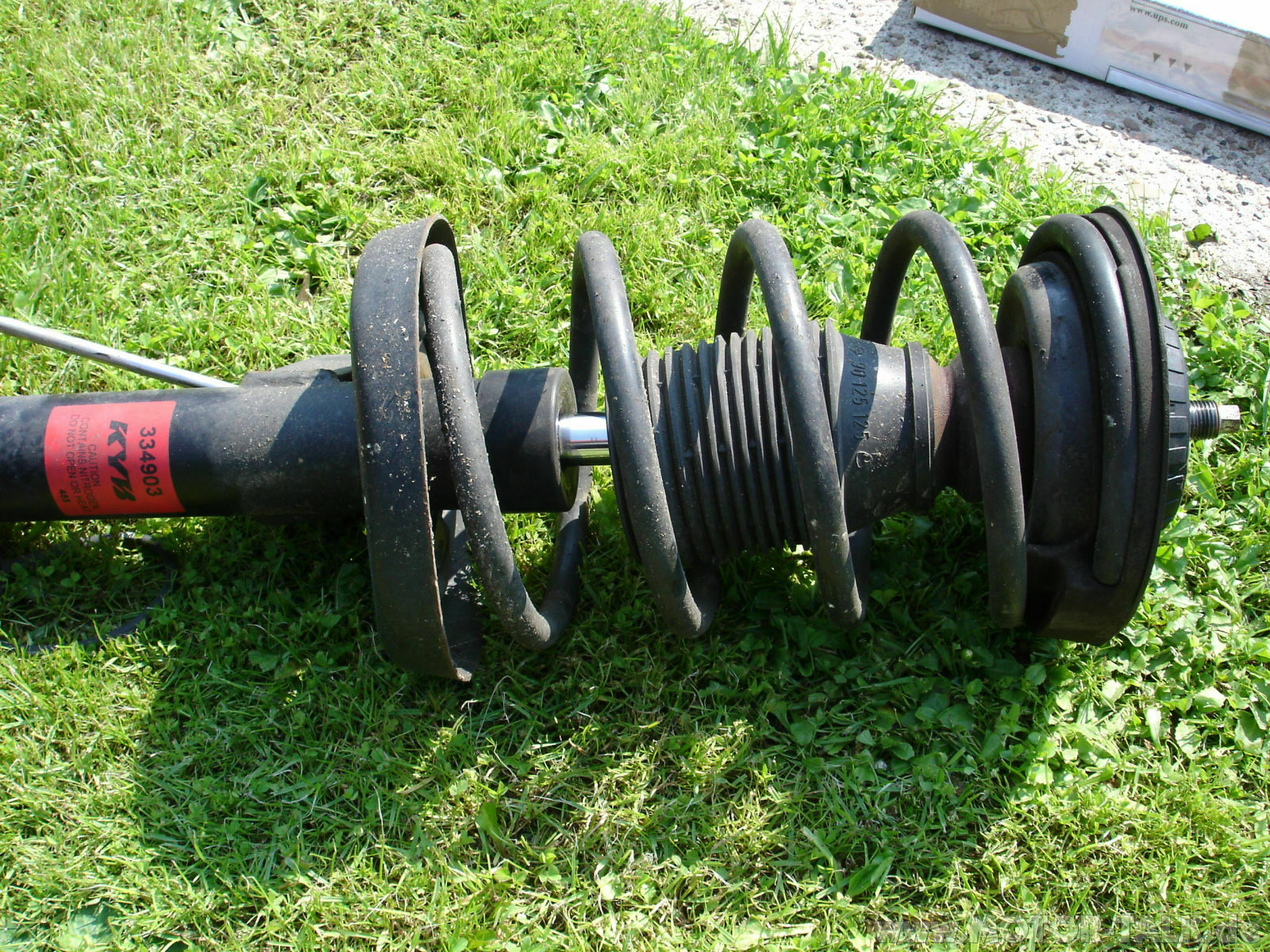 Stoßdämpfer tausch vorne Opel Omega B 2.0 16v!