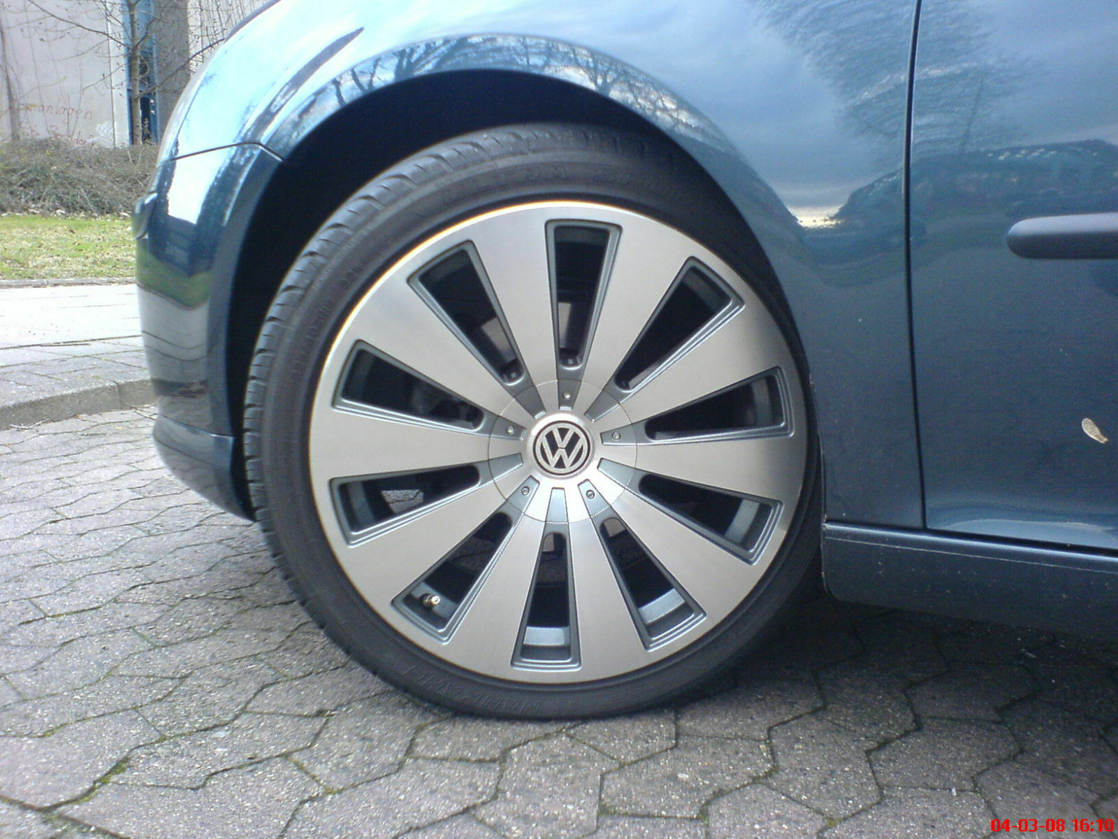 Felgensuche für "graphit-blauen" Golf V