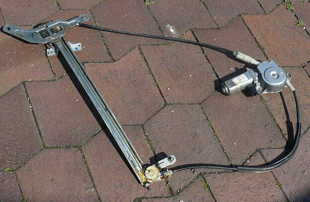 FIAT PUNTO CABRIO 176: elektrischer Fensterheber rechts Beifahrer