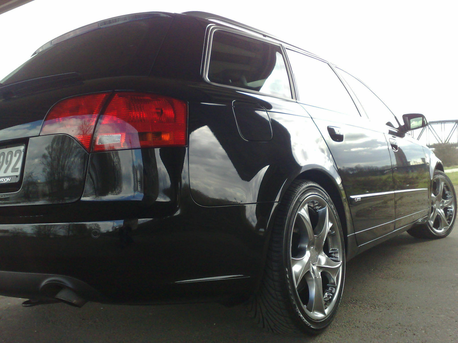 Zeigt mal eure A4 mit Alufelgen / Sommerräder!