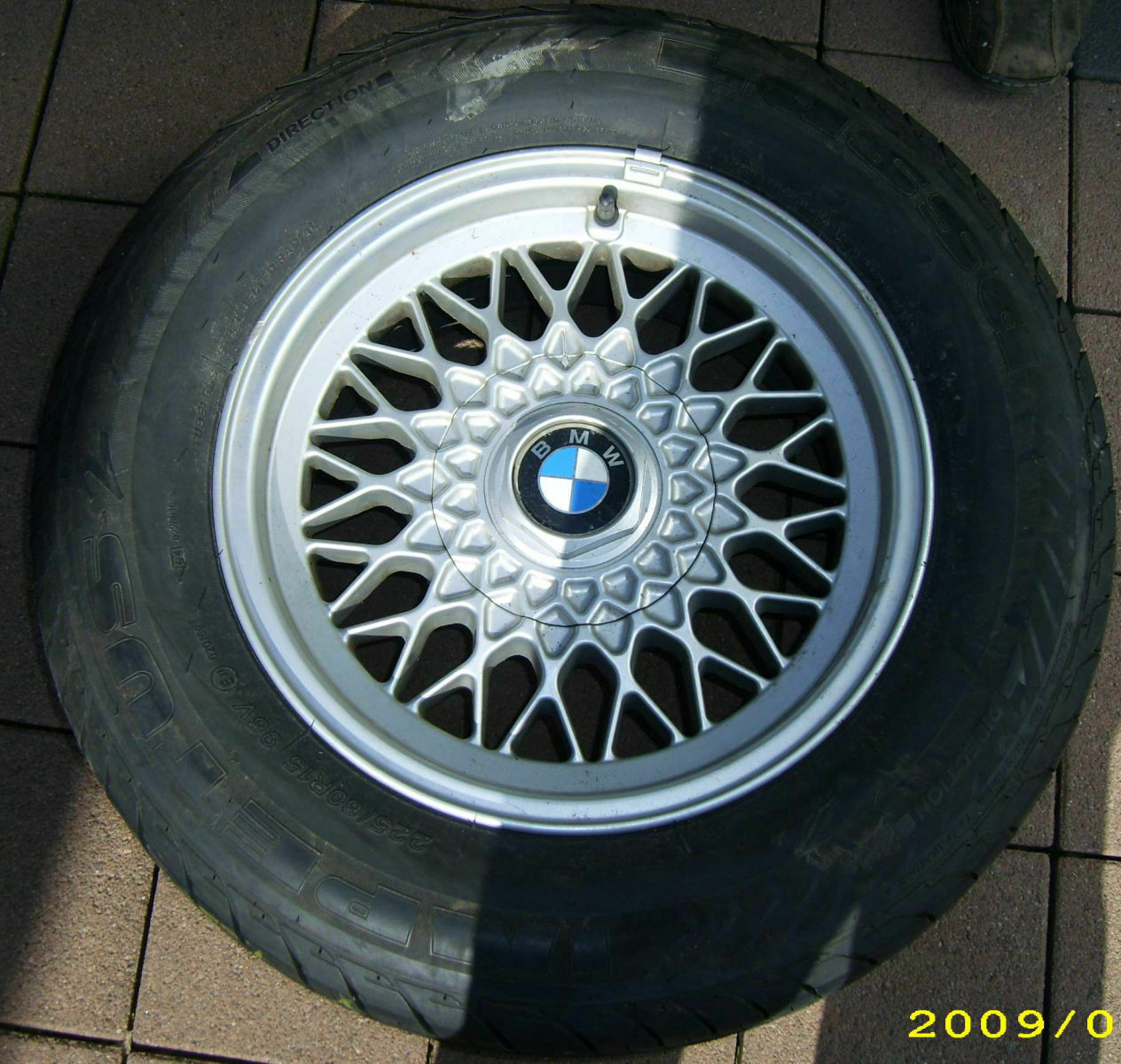 Alufelgen vom E34, Reifen fast neu!