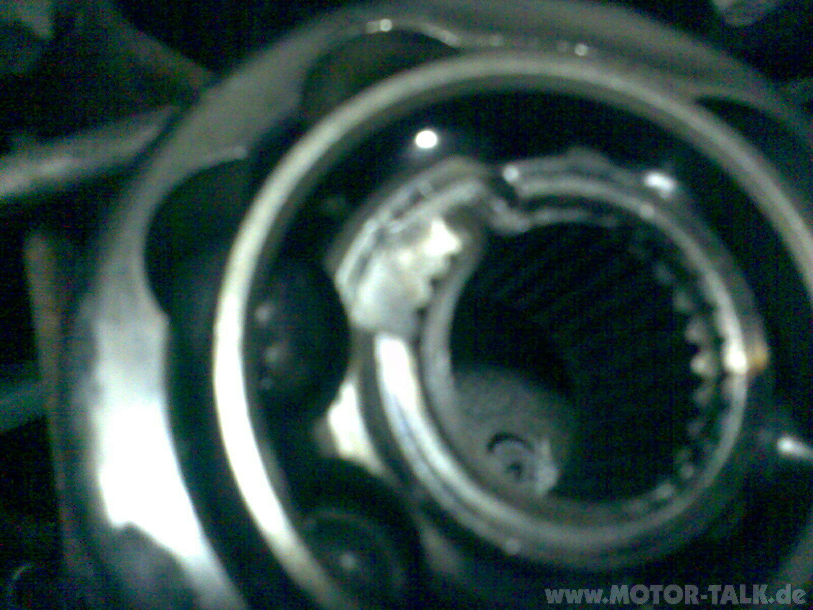 Innere antriebswelle aus dem gelenk hilfe!