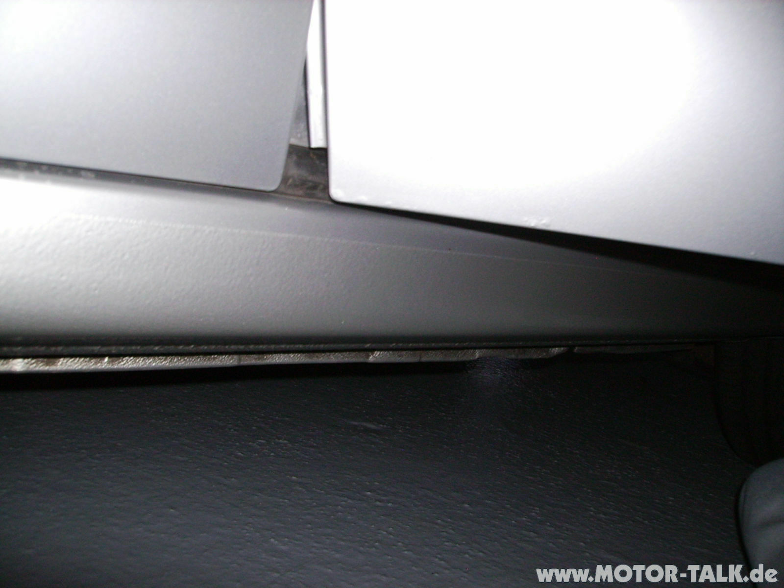 Meriva MJ 02/2005 rostet Lustig vor sich hin.