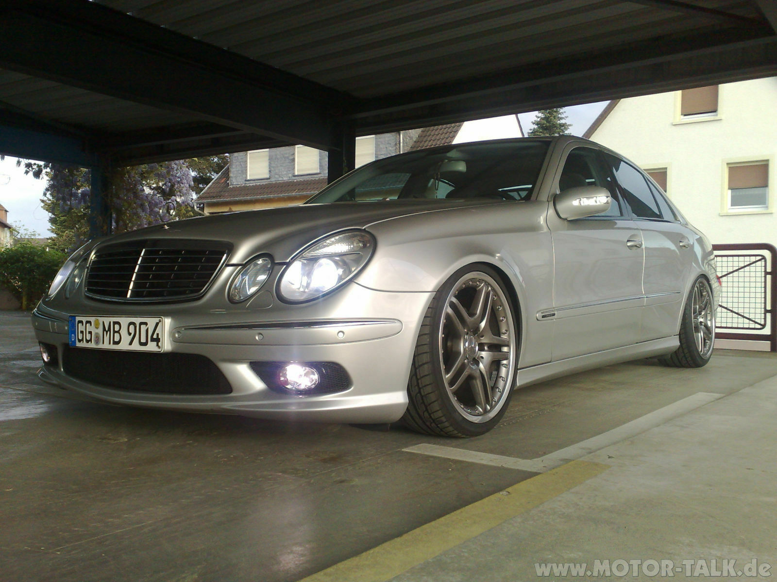 Neue Bilder von meiner E-Klasse eure Meinung bitte!