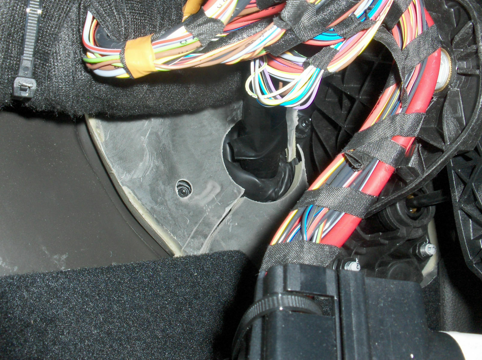 TFL von Hella und Scheinwerferblenden