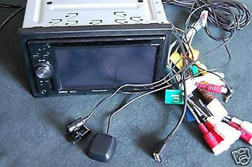 Pioneer AVIC F 900 BT / F900BT Navigation : Biete Car Audio