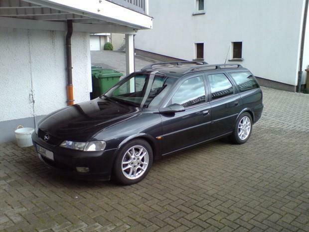 Bilder von unseren Auto´s...