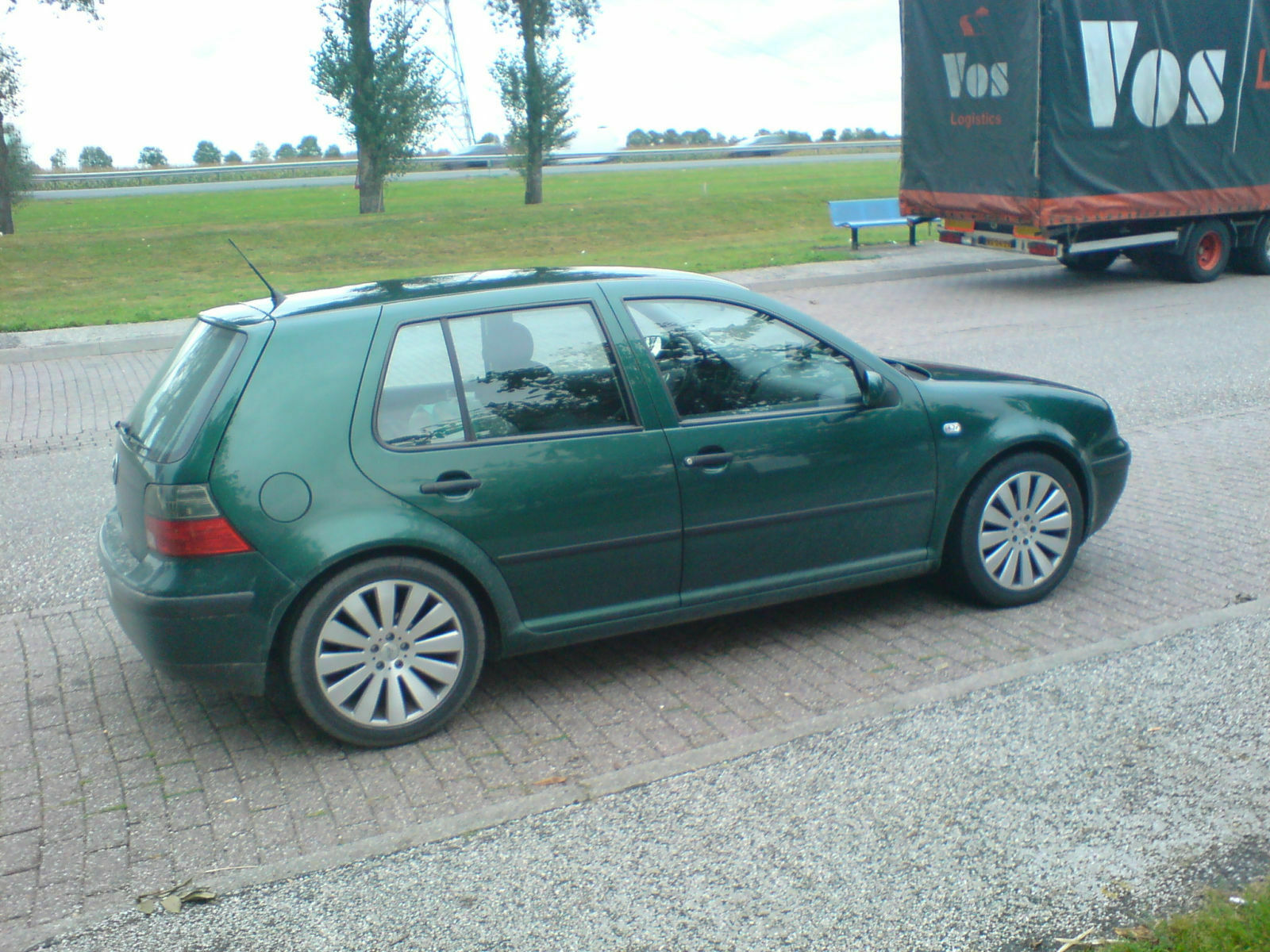 Golf 4 und MAM Felgen und Tieferlegung
