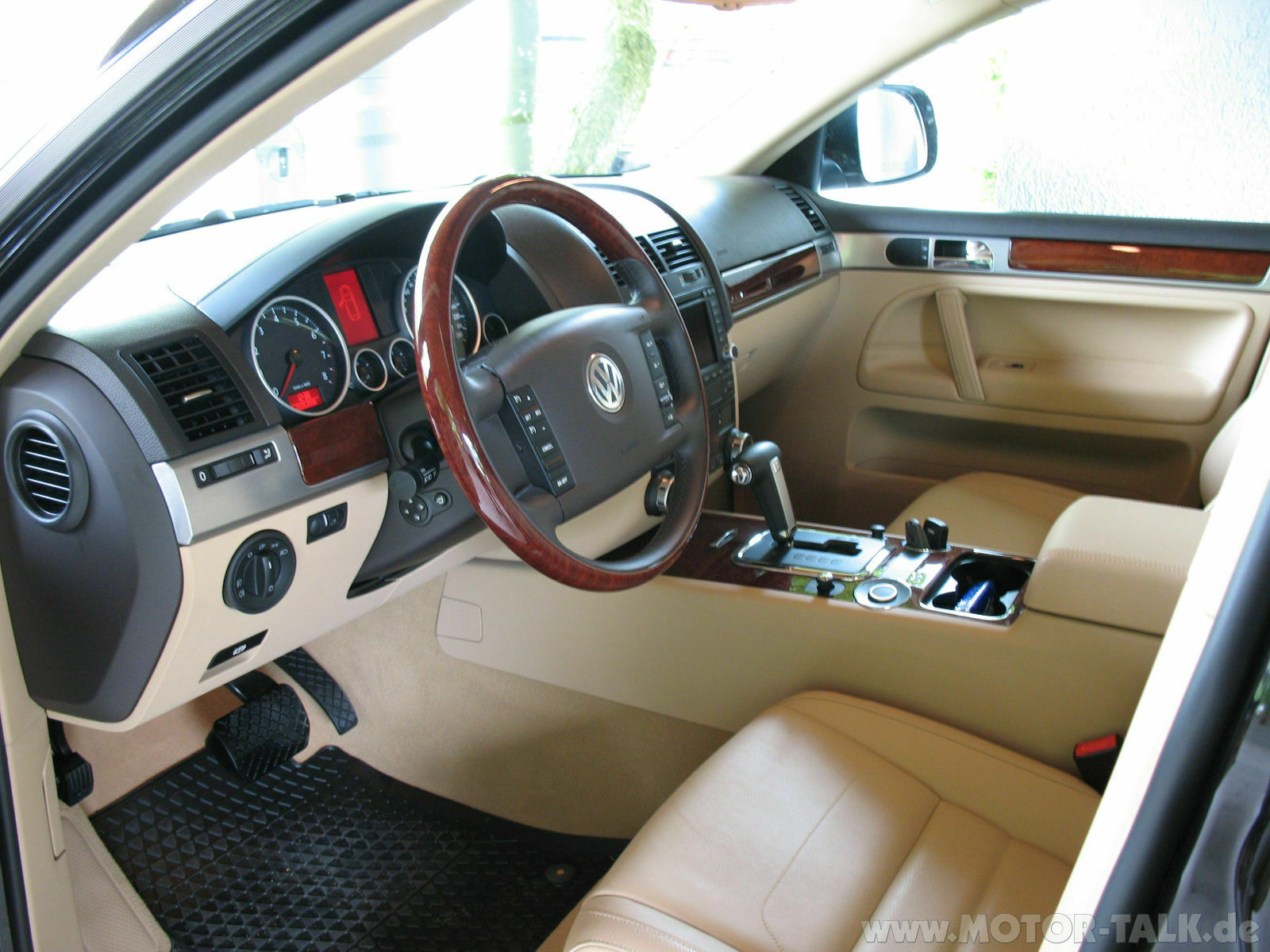 Lederfarbe Savannah Beige