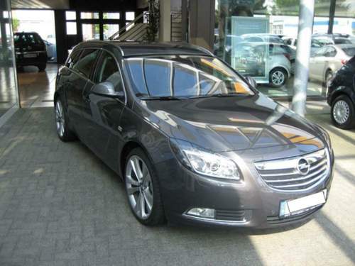 Insignia-front-und-seite