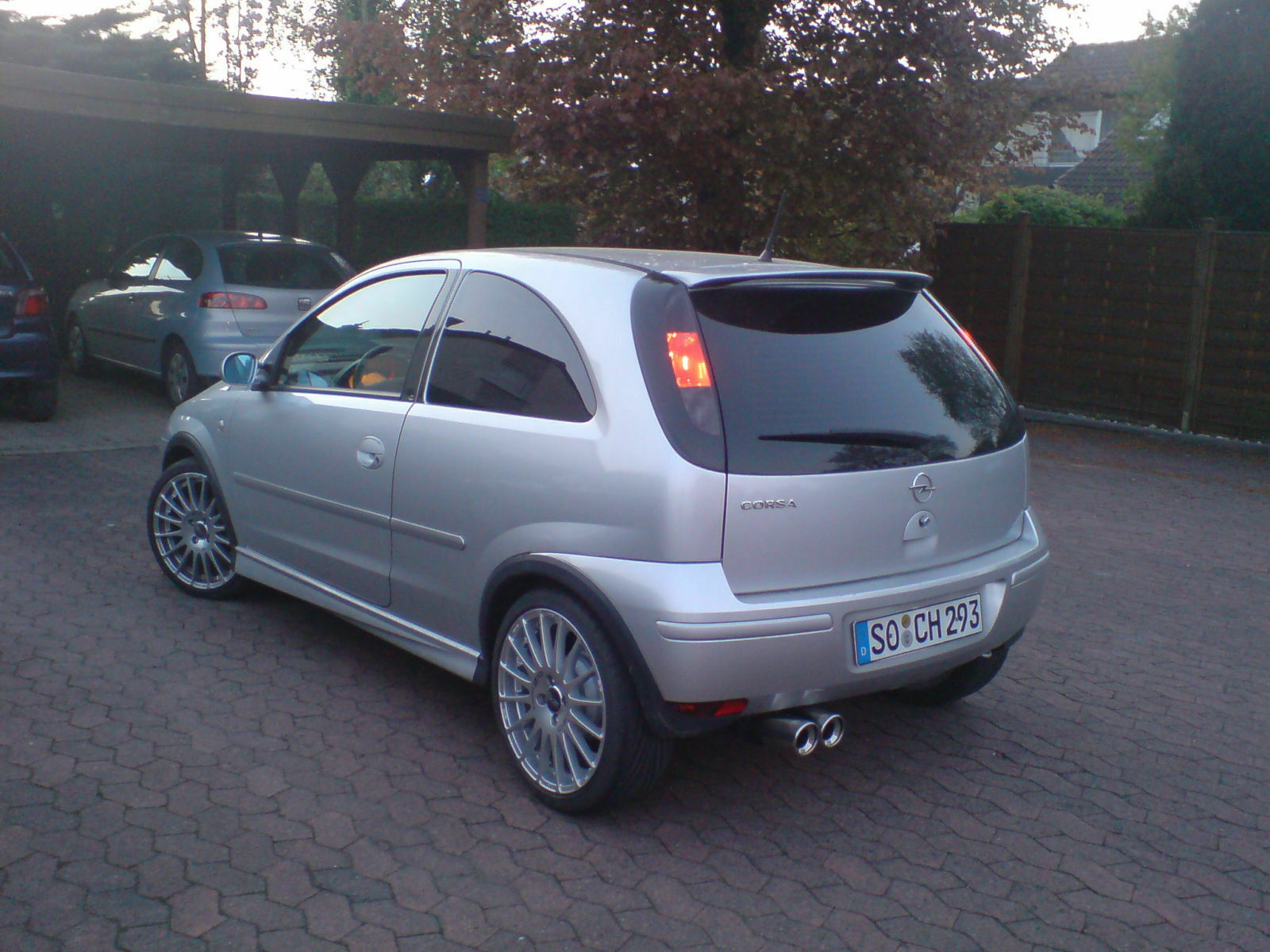 Heckspoiler für Corsa C