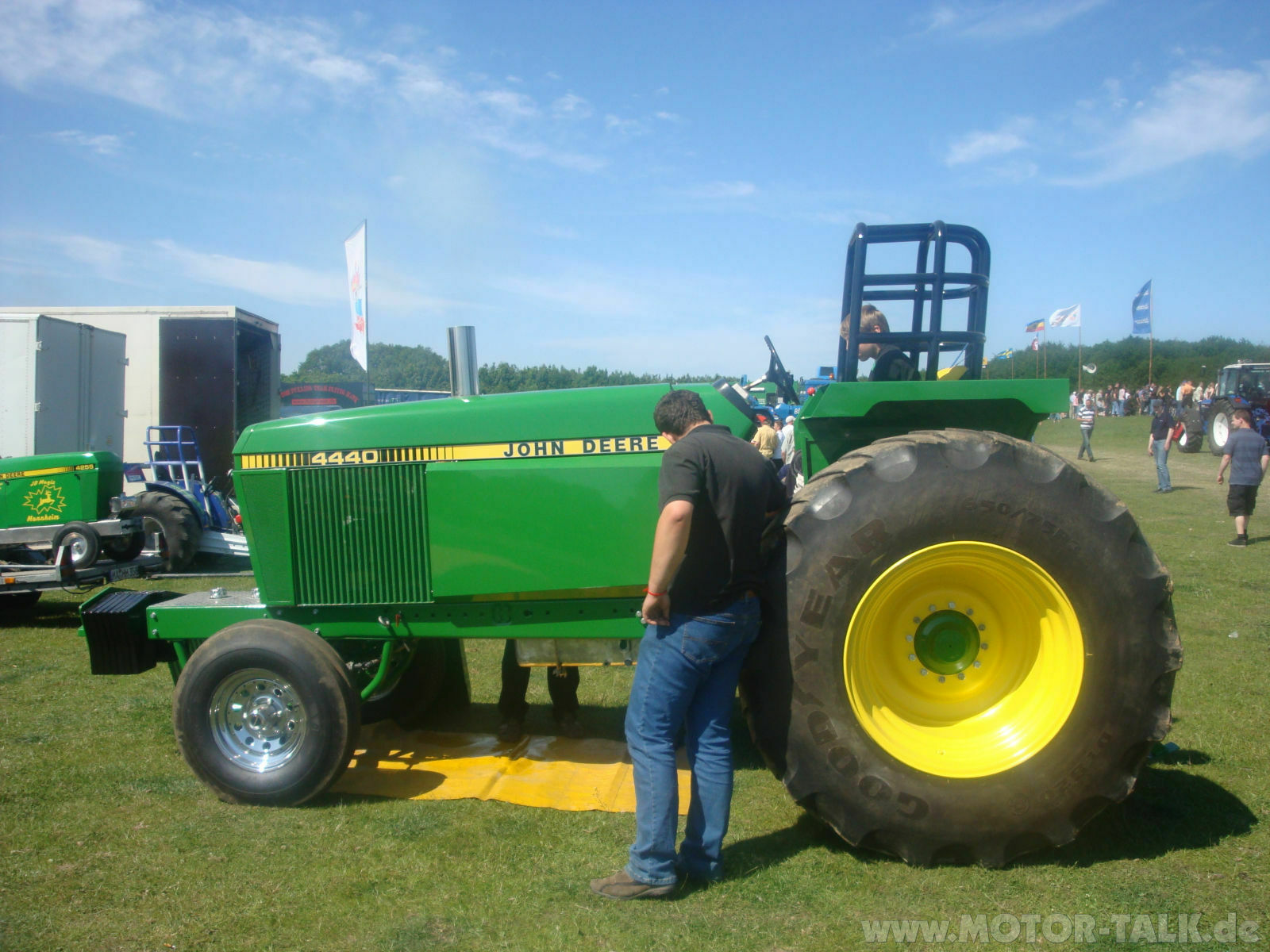 MT-Nachtclub für MT Off Topic zu später Stunde