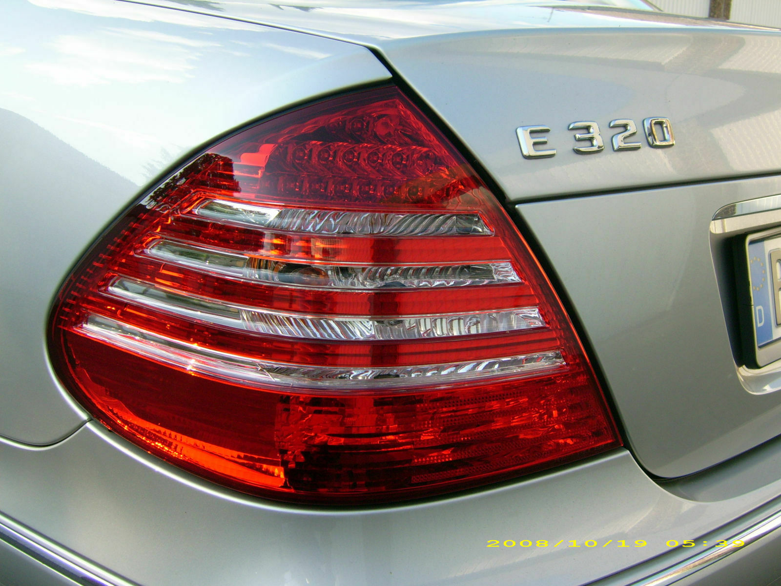 Anleitung zum Ausbau der Rückleuchten